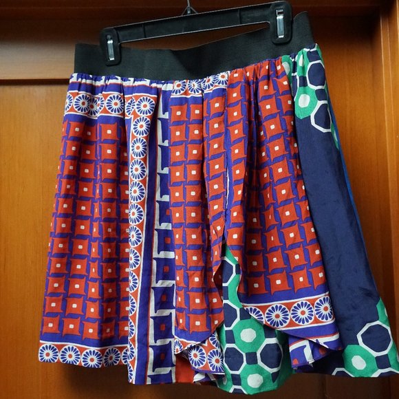 Super Cute Anthropolgie Silk Skirt - Picture 1 of 3